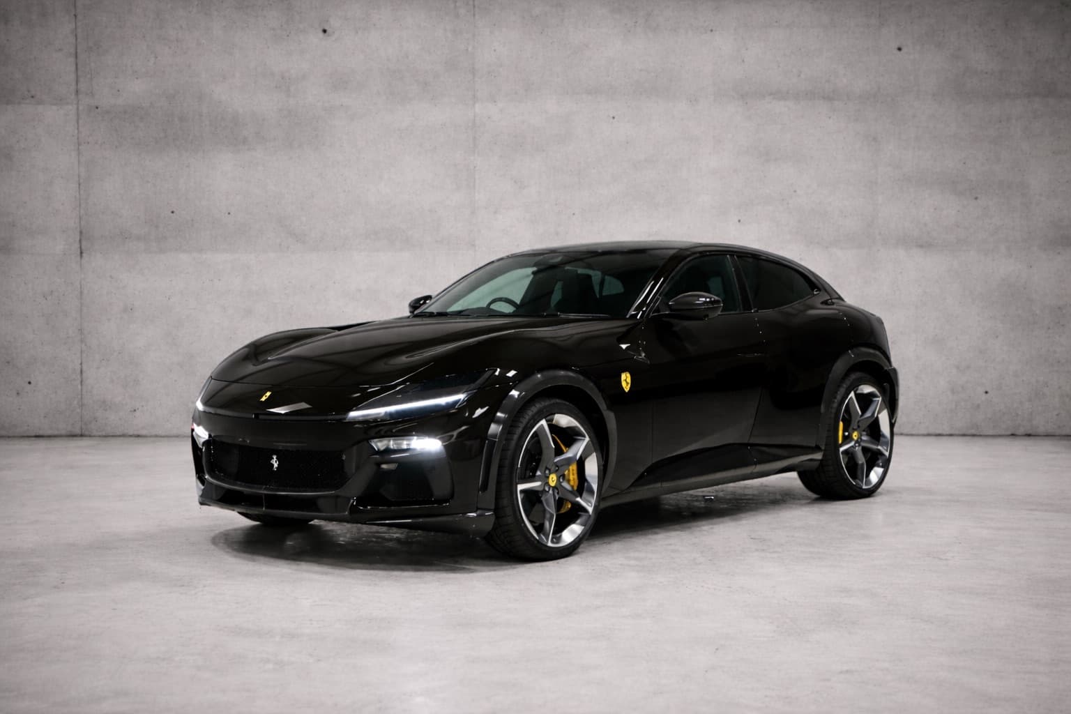Ferrari Purosangue in black